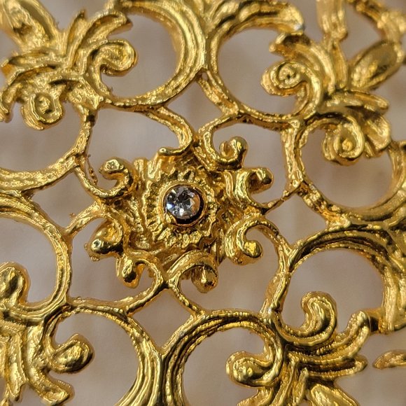 Gold Tone Brooch and Pendant Filigree UNIQUE Statement Pendant Pin - Picture 4 of 15